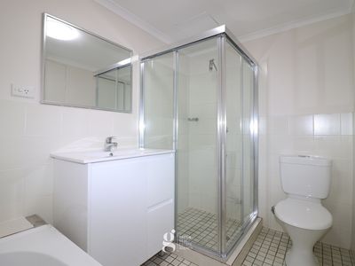 6 / 27 Doomben Avenue, Eastwood