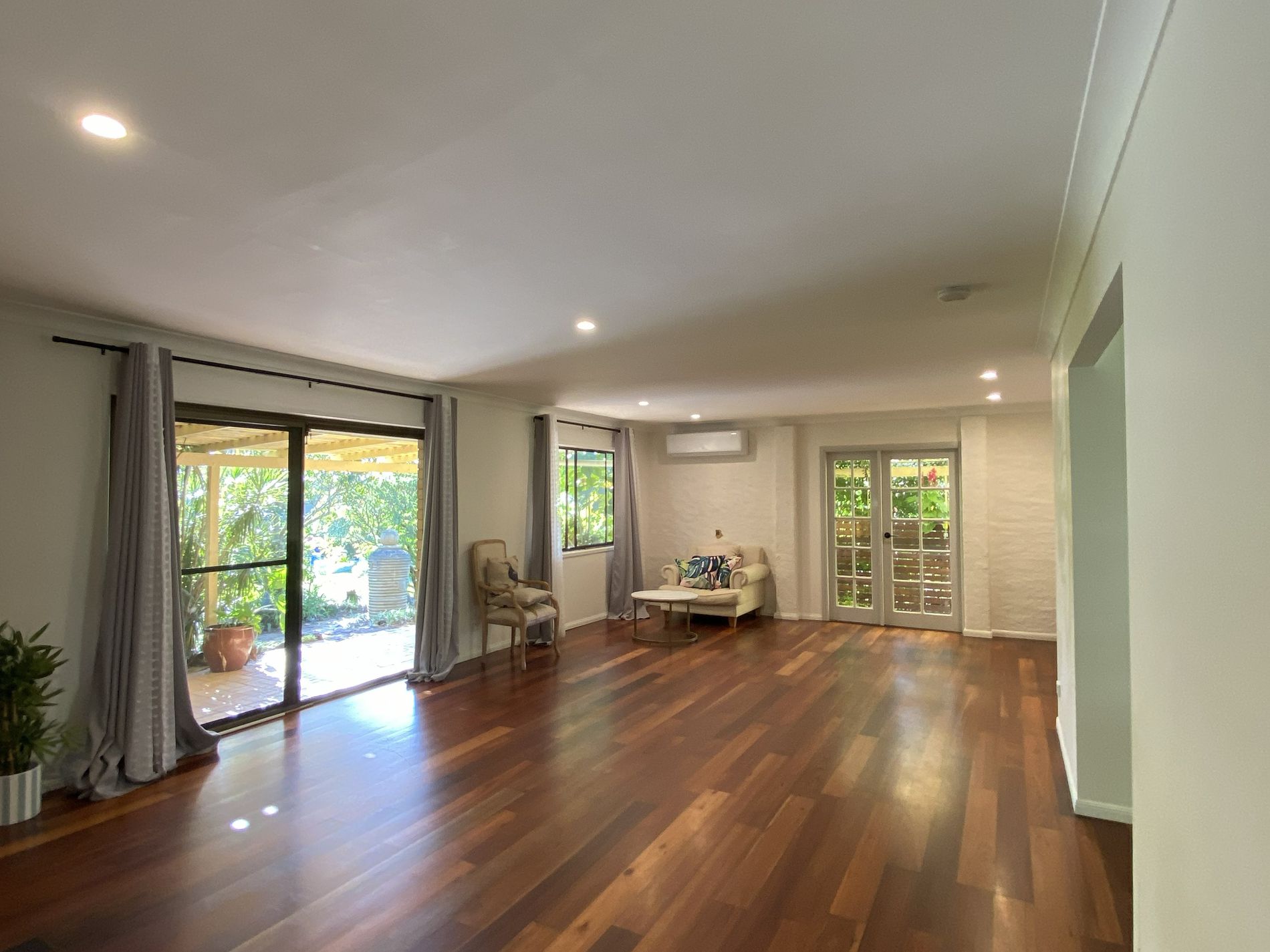 2 Narrogal Court, Ocean Shores