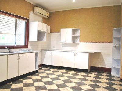 150 Myall Street, Dubbo
