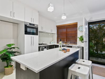 32/228 West Coast Highway, Scarborough