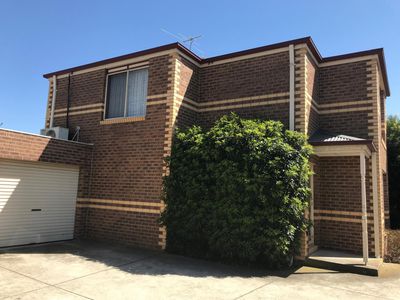 4 / 43 Banksia Grove, Tullamarine