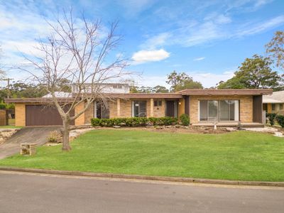 17 McMillan Avenue, Winston Hills