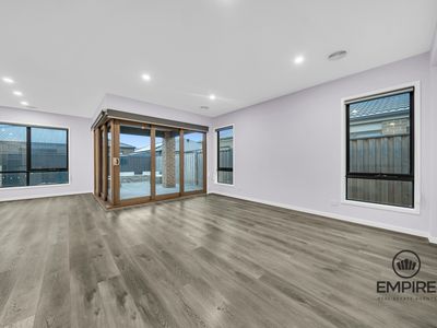 5 Kelpie Street, Cranbourne East