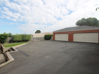 4 Toal Drive, Warrnambool