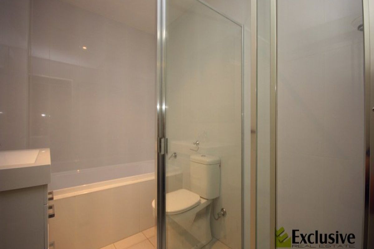 68 / 24 Lachlan Street, Liverpool