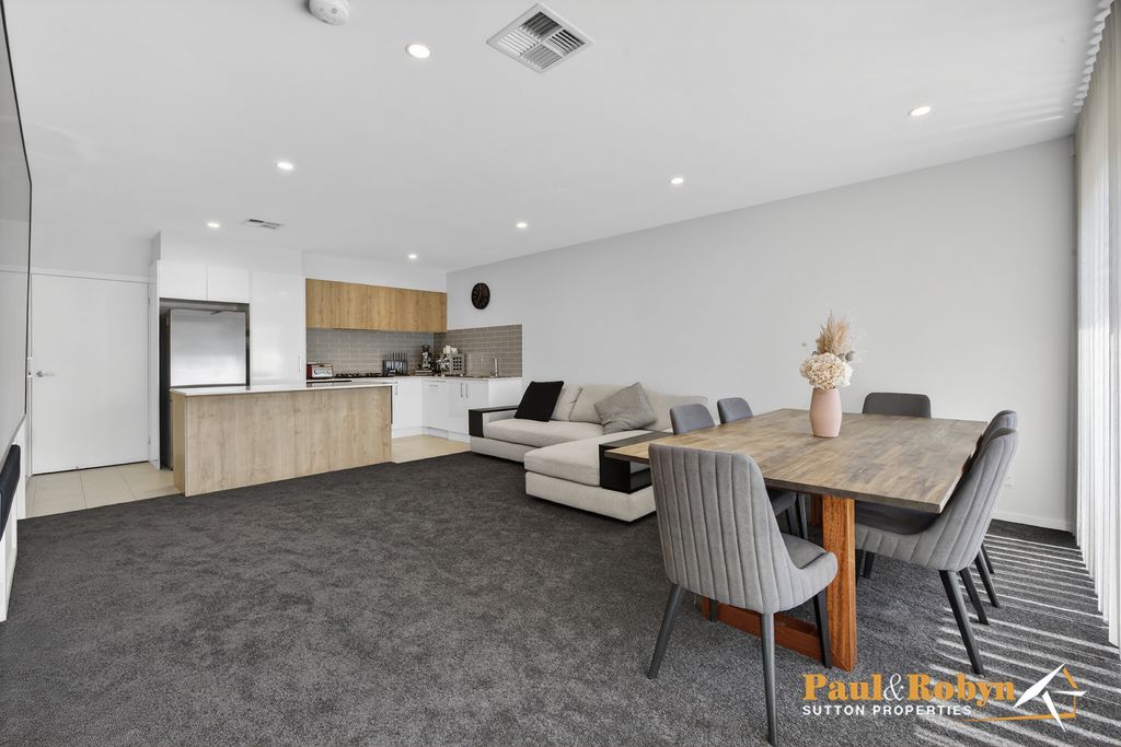 11A Woodberry Avenue, Coombs