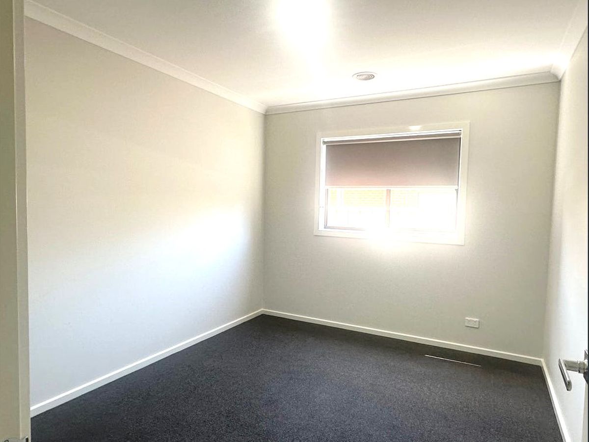 37 Simkins Drive, Benalla