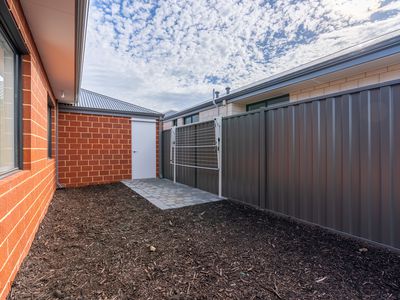 16 Tablelands Dr, Baldivis