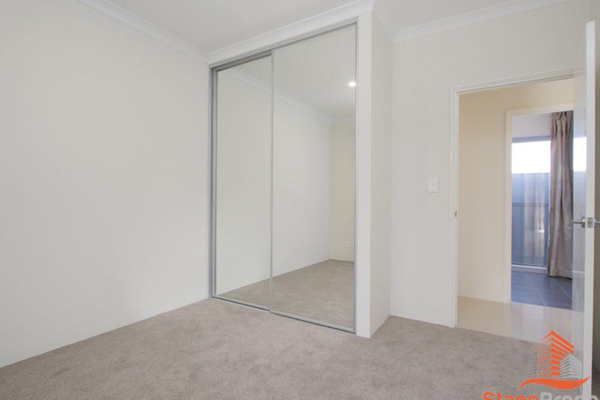20 Greywacke Entrance, Piara Waters