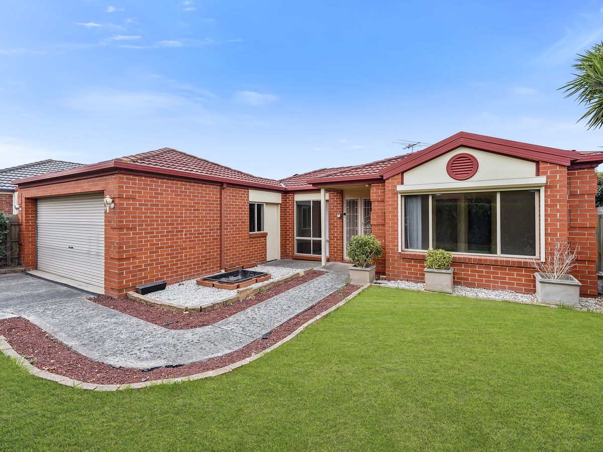 UNDER APPLICATION 14 Yaraan Court, Hampton Park