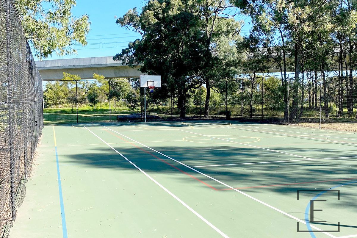 347 / 32 Civic Way, Rouse Hill
