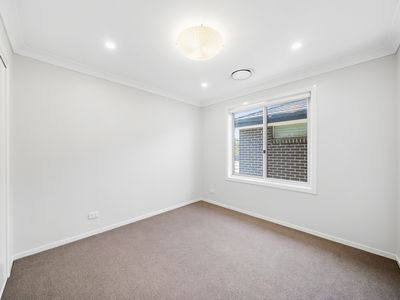 49 Summerland Crescent, Colebee