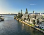 9106 / 2 Ephraim Island, Paradise Point