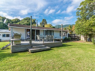 30 Hookway Grove, Paraparaumu