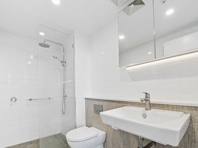 816a / 95 Linton Street, Kangaroo Point