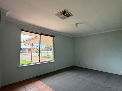 10 Truscott Court, South Kalgoorlie