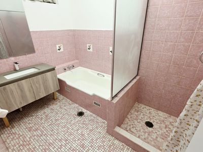 14 Mascot Drive, Eastlakes