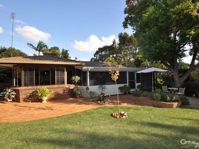 21L Bulwarra Drive, Dubbo