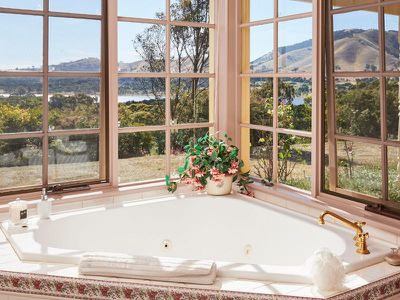 441 Howes Creek Road, Mansfield