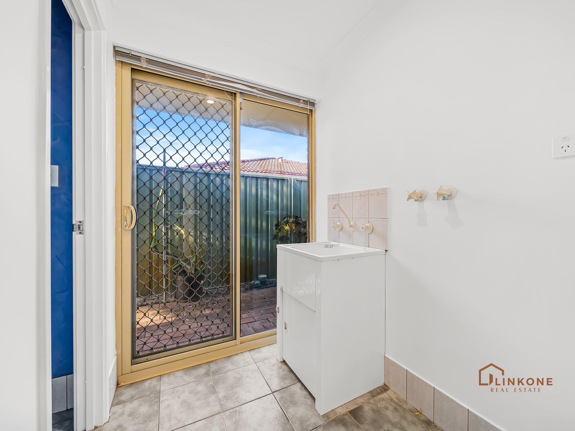 23 Mayhew Cross, Atwell