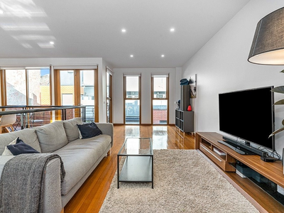 7 / 100 Railway Place, West Melbourne