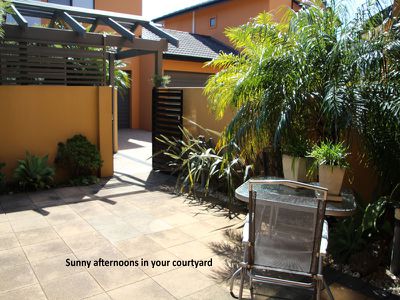 4 / 30 - 32 WALLIS STREET, Forster