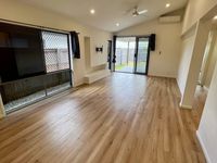 16 Irma Circuit, Park Ridge