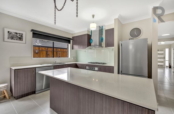 23 Eminence Way, Craigieburn
