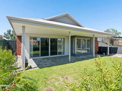 127 Walter Road East, Bassendean
