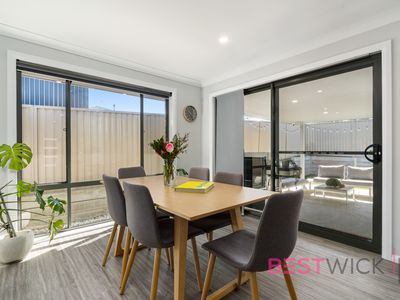 64A Wentworth Drive, Kelso