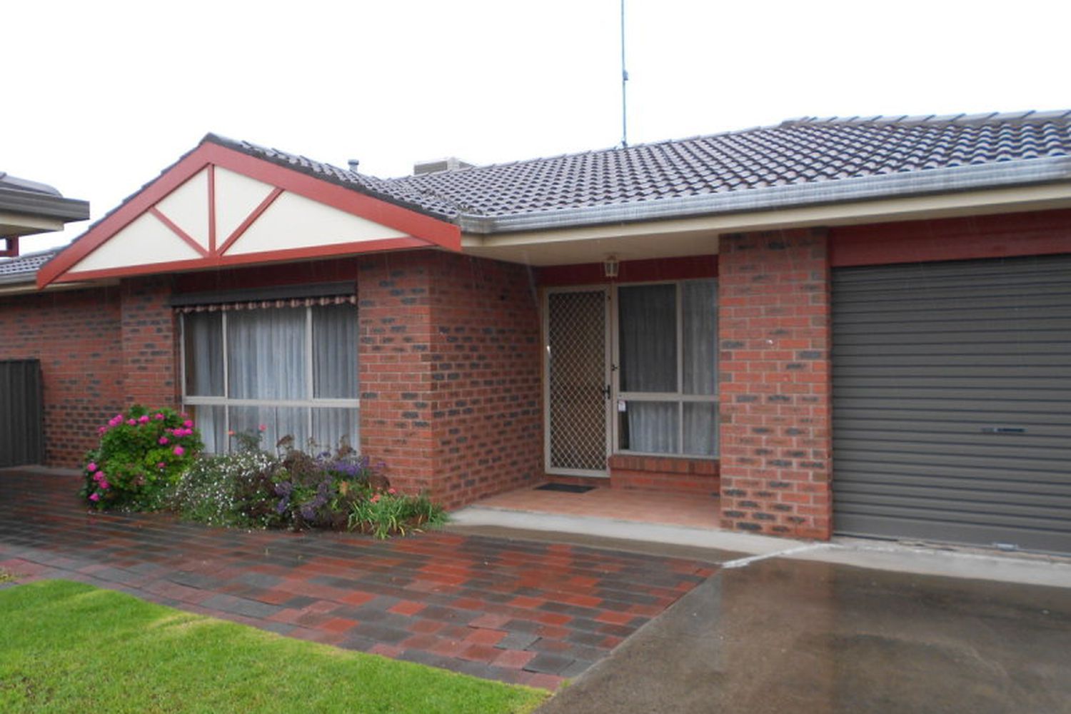 3 / 32 Henry Street, Horsham