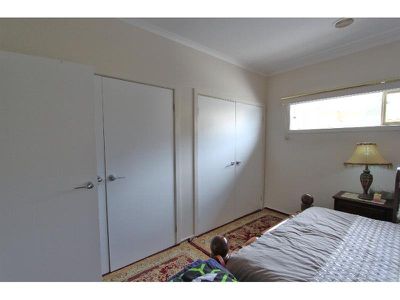 4 / 40 Wattle Drive, Doveton