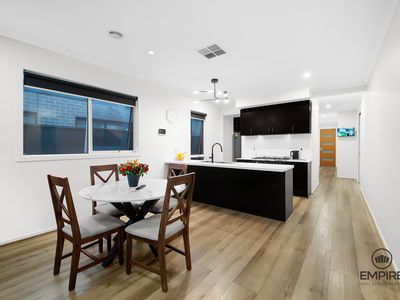 63 Karula Circuit, Clyde
