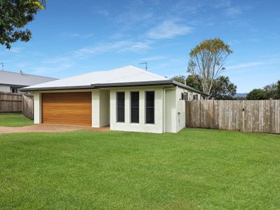57 Tumbare Street, Atherton