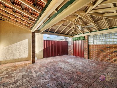 17 Church Street (House), Kelmscott