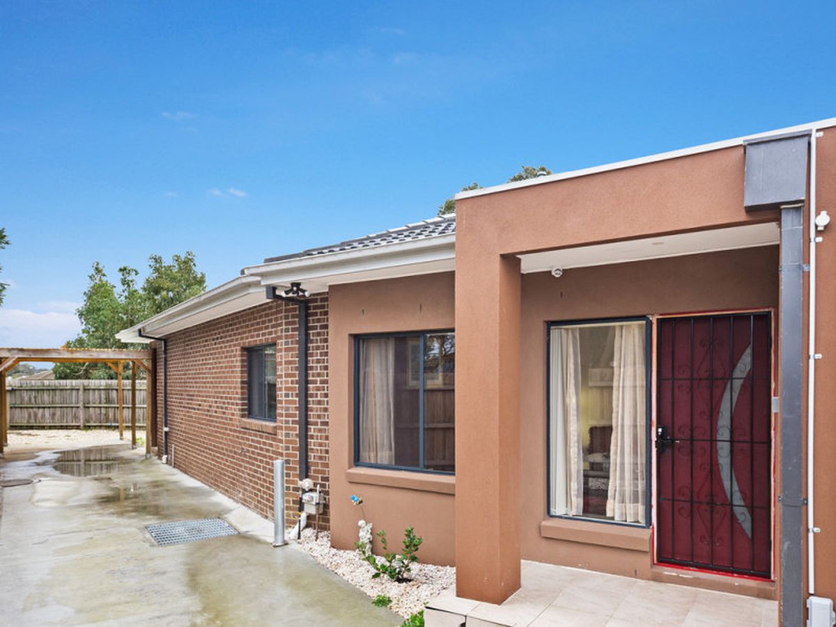 3 / 11 Wills Court, Cranbourne North