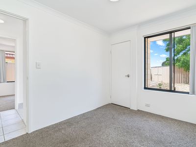 31 Chipperton Road, Bertram