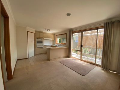 1 / 36 Wandana Drive, Wandana Heights