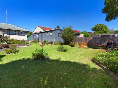 8 Kent Road, Dapto