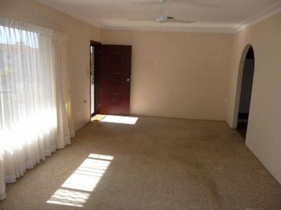 5 / 214 Scarborough Street, Southport