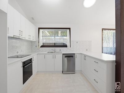 2 Richardson Road, San Remo