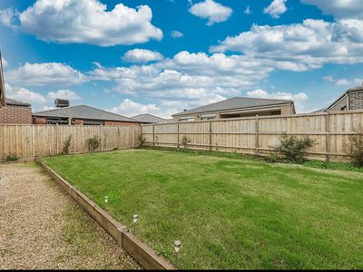 64 Grande Belmond Avenue, Clyde