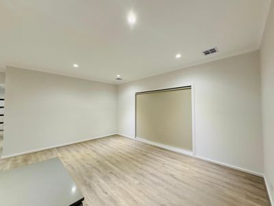 18 Pebble Road, Pakenham
