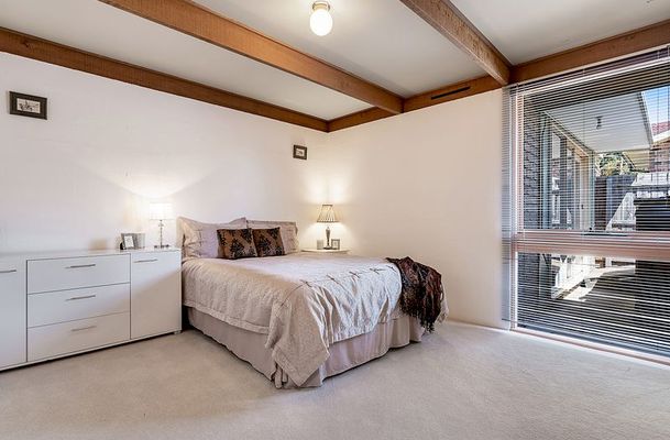 32 Bank Street, Craigieburn
