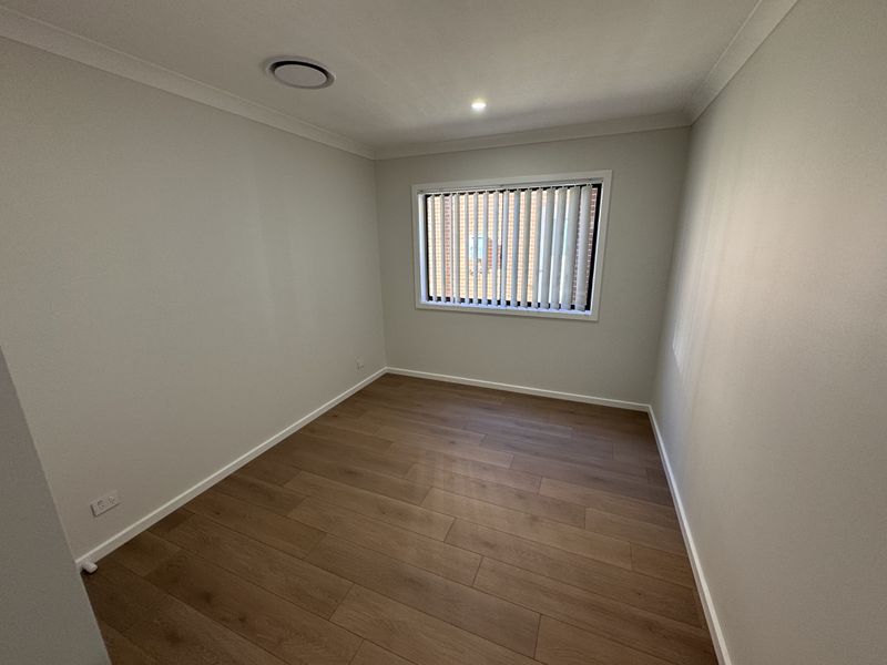 63 Fuzzweed Road, Leppington