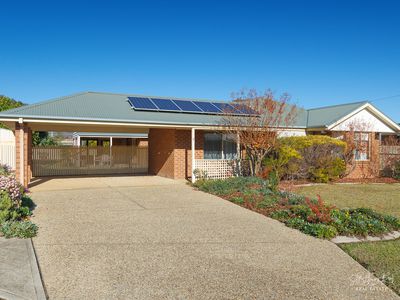 8 IAN COURT, Wodonga