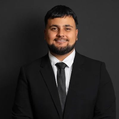 Aidan Dababneh, Sales Associate to Vedant Agrawal at Aurora Realty