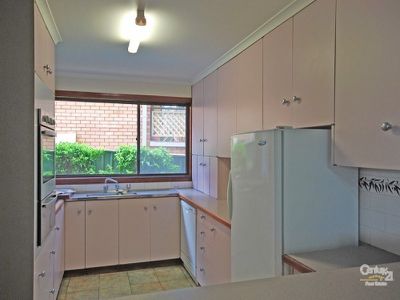 4 Brigalow Avenue, Dubbo