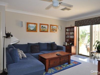 9 Flinders Close, Dubbo