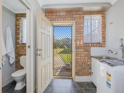 19 Dalmeny Drive, Kianga